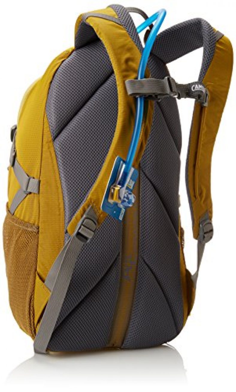 camelbak cloud walker hydration pack